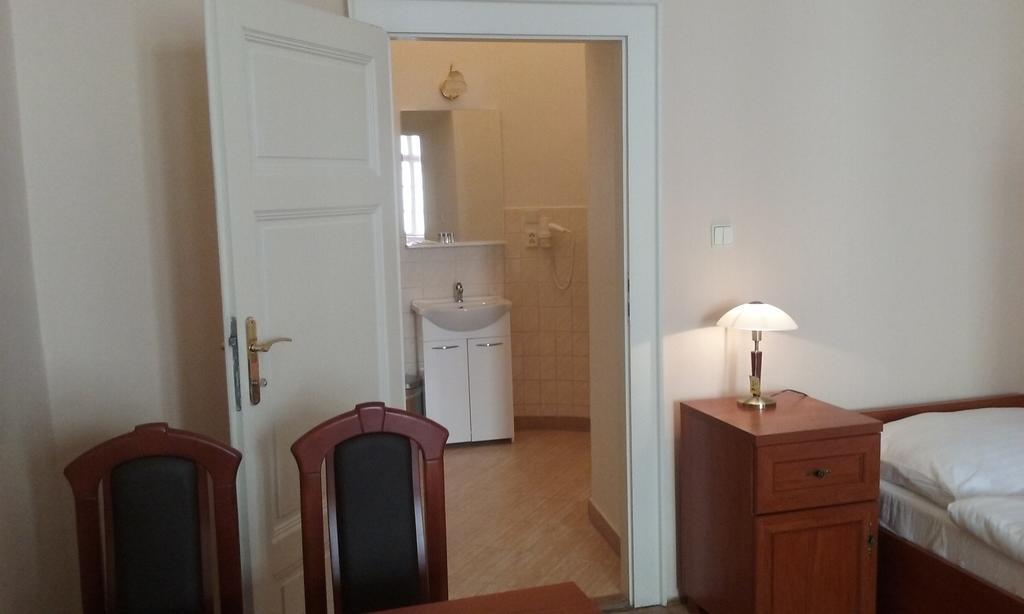 Pension Karlova Прага Номер фото